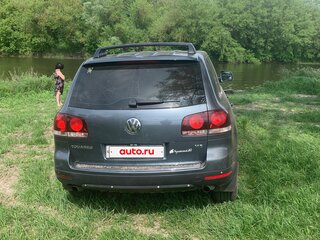 2007 Volkswagen Touareg I Рестайлинг, серый, 1100000 рублей, вид 4