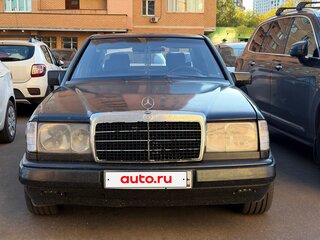 1989 Mercedes-Benz W124 230 4-speed, чёрный, 200000 рублей, вид 1