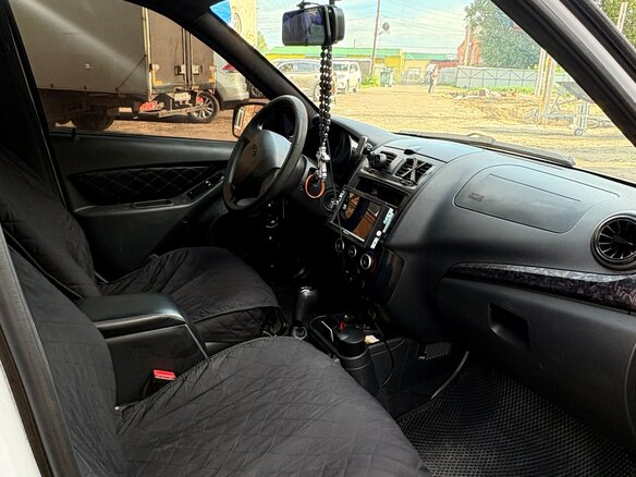 2014 Lada (ВАЗ) Kalina II, белый, 400000 рублей - вид 4