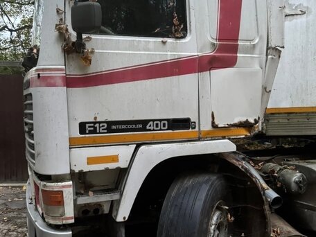 1991 Volvo F-Series, белый, 300000 рублей, вид 5