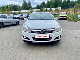 2012 Opel Astra H Рестайлинг, белый, 965000 рублей, вид 4