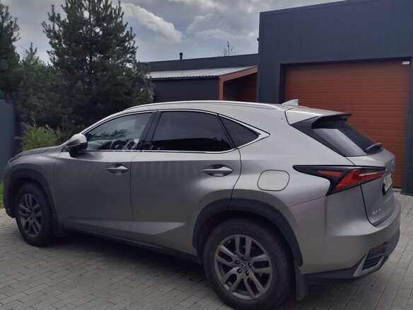 2017 Lexus NX 200 I Рестайлинг, серый, 2800000 рублей - вид 2