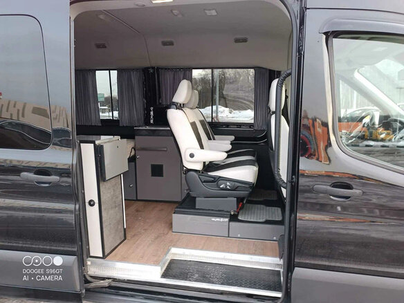 2017 Ford Transit, чёрный, 3490000 рублей - вид 13