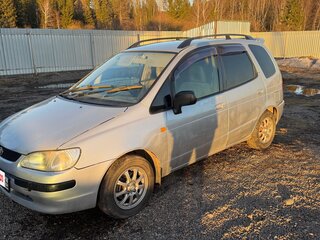 1997 Toyota Corolla Spacio I, серебристый, 370000 рублей, вид 1