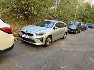 2019 Kia Ceed III, серебристый, 2400000 рублей, вид 1