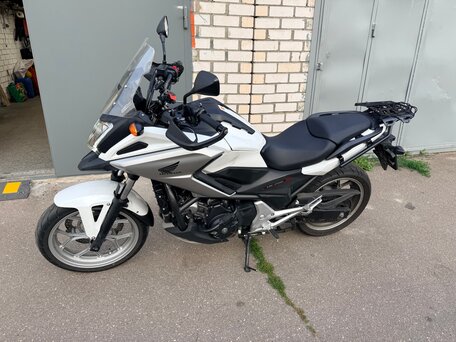 2016 Honda NC 750X, белый, 550000 рублей, вид 1