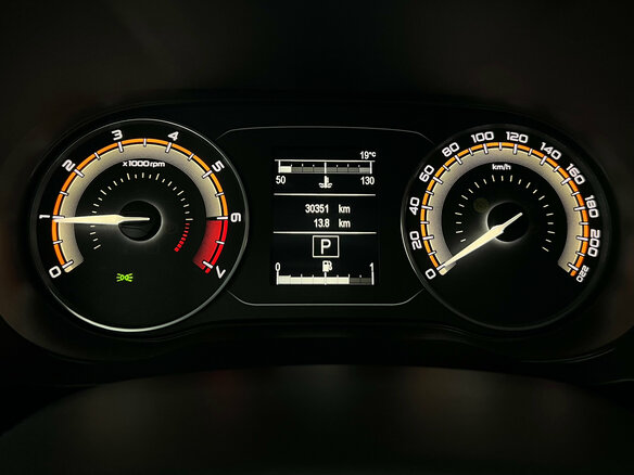 2024 Lada (ВАЗ) Vesta Cross I Рестайлинг (NG), коричневый, 1350000 рублей - вид 7
