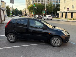 2002 Ford Fiesta Mk5, чёрный, 219999 рублей, вид 3