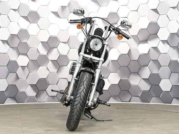 2013 Harley-Davidson Sportster 883, чёрный, 597000 рублей - вид 4