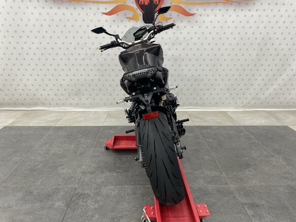 2014 Yamaha MT-09 (FZ-09), чёрный, 589000 рублей - вид 16