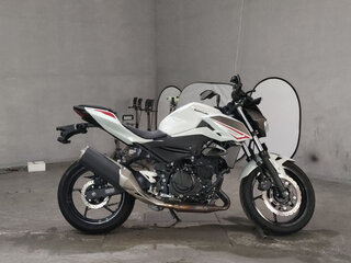2023 Kawasaki Z 400, белый, 370000 рублей, вид 3