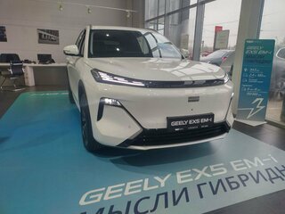 2026 Geely EX5 Гибрид EM-i, белый, 3969990 рублей, вид 5