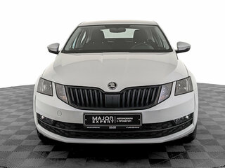 2020 Skoda Octavia III (A7) Рестайлинг, белый, 2410000 рублей, вид 2