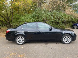 2008 BMW 5 серии 520d V (E60/E61) Рестайлинг, чёрный, 1150000 рублей, вид 2