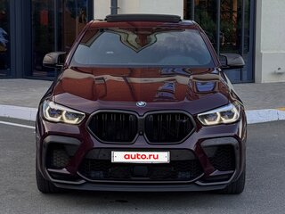 2020 BMW X6 M Competition III (F96), фиолетовый, 8480000 рублей, вид 2
