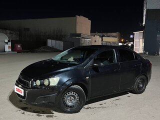 2013 Chevrolet Aveo II, чёрный, 530000 рублей, вид 1