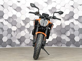 2023 KTM 890 Duke GP, оранжевый, 899000 рублей, вид 5