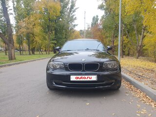 2011 BMW 1 серии 116i I (E81/E82/E87/E88) Рестайлинг, чёрный, 900000 рублей, вид 2