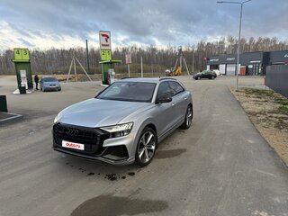 2021 Audi Q8 55 TFSI I (4M), серый, 7000000 рублей, вид 1