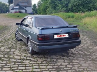 1990 Volkswagen Passat B3, синий, 250000 рублей, вид 4