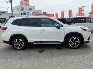 2022 Subaru Forester V Рестайлинг, белый, 2598017 рублей, вид 4