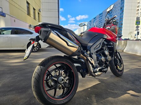 2013 Triumph Tiger 1050, красный, 660000 рублей, вид 1