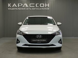 2020 Hyundai Solaris II Рестайлинг, белый, 940000 рублей, вид 3