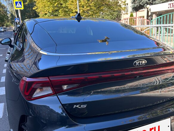 2021 Kia K5 III, синий, 2900000 рублей - вид 10