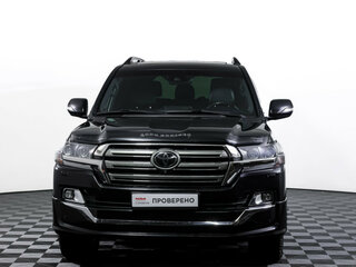 2018 Toyota Land Cruiser 200 Series Рестайлинг 2, чёрный, 7000000 рублей, вид 2