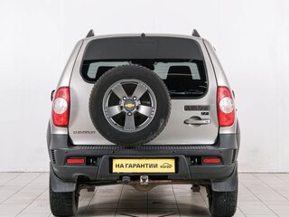 2018 Chevrolet Niva I Рестайлинг, коричневый, 789000 рублей, вид 5