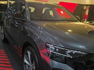 2025 Audi Q8 50 TDI I (4M) Рестайлинг, серый, 13900000 рублей, вид 3