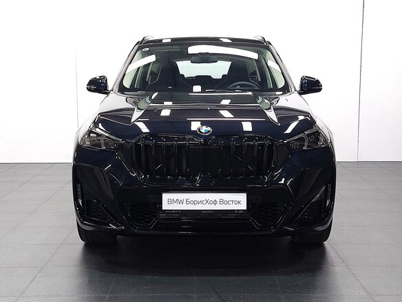 2026 BMW X1 Long 25Li xDrive III (U11/U12), чёрный, 6100000 рублей - вид 1