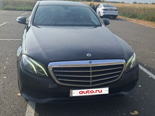2018 Mercedes-Benz E-Класс 200 V (W213, S213, C238), чёрный, 1700000 рублей, вид 1