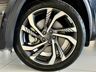 2024 Geely Monjaro I, чёрный, 3370000 рублей, вид 3