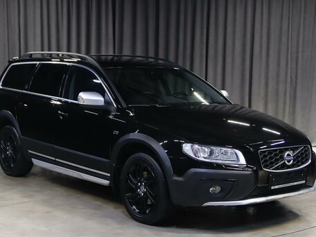 2016 Volvo XC70 II Рестайлинг, чёрный, 1699000 рублей, вид 3