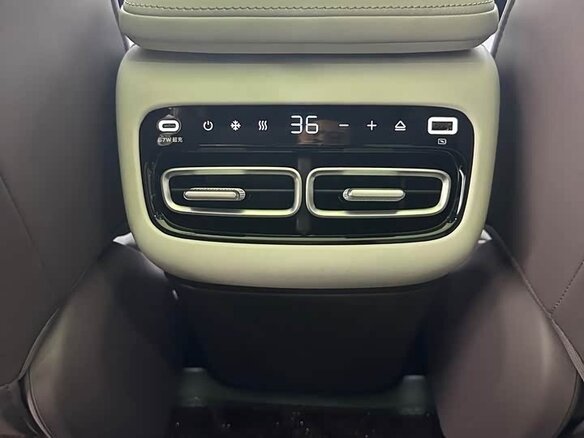2026 Changan Qiyuan A06 51.48 kWh, серебристый, 2655003 рублей - вид 20
