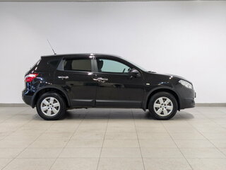 2013 Nissan Qashqai I Рестайлинг, чёрный, 1290000 рублей, вид 2