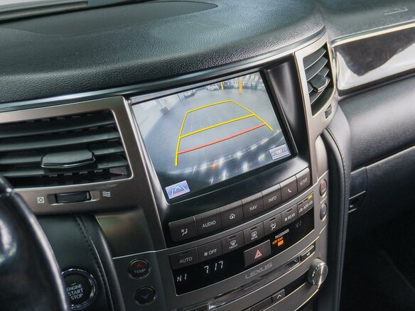 2015 Lexus LX 570 III Рестайлинг, чёрный - вид 14