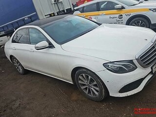 2020 Mercedes-Benz E-Класс 200 V (W213, S213, C238), чёрный, 2220000 рублей, вид 1