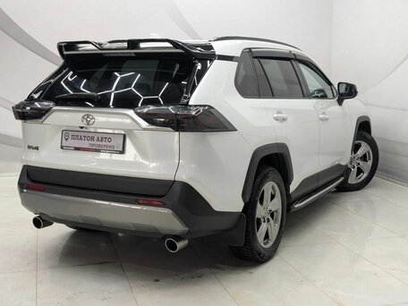 2021 Toyota RAV4 V (XA50), белый, 2619000 рублей, вид 5