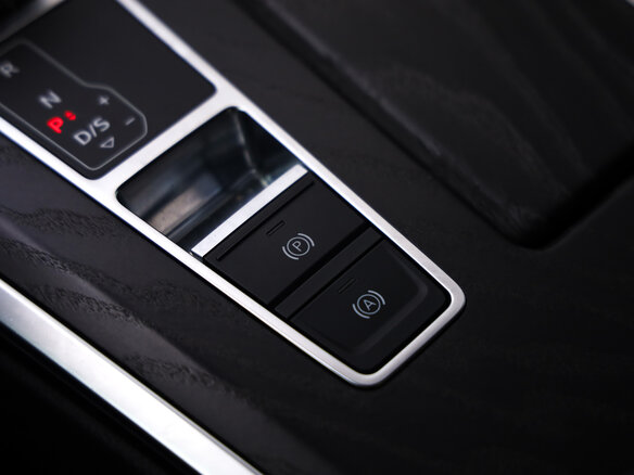 2020 Audi A6 40 TDI V (C8), чёрный, 3049000 рублей - вид 23