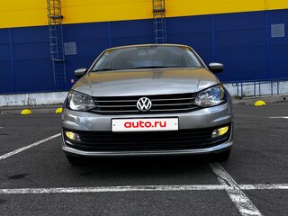 2017 Volkswagen Polo V Рестайлинг, серебристый, 1300000 рублей, вид 1