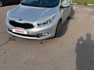 2014 Kia Ceed II, серебристый, 1300000 рублей, вид 2