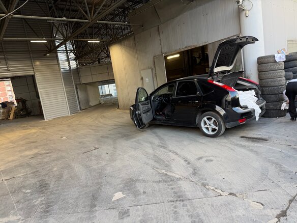 2006 Ford Focus II, чёрный - вид 3