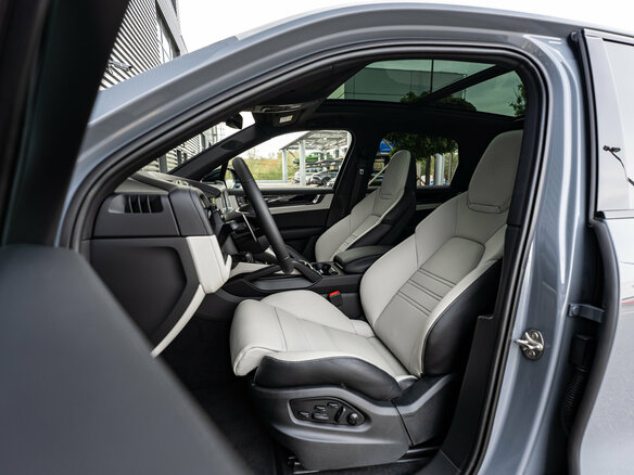 2026 Porsche Cayenne III Рестайлинг, серый, 19790000 рублей - вид 18