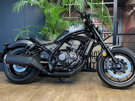 2025 Honda CMX 1100 Rebel, серебристый, 1360000 рублей, вид 3
