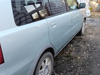 2000 Mitsubishi Dion I, зелёный, 290000 рублей, вид 3
