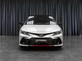 2021 Toyota Camry VIII (XV70) Рестайлинг, белый, 3200000 рублей, вид 2
