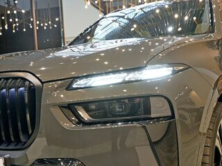 2026 BMW X7 40d I (G07) Рестайлинг, серый, 18850000 рублей, вид 5