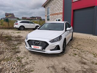2019 Hyundai Sonata VII (LF) Рестайлинг, белый, 1750000 рублей, вид 2